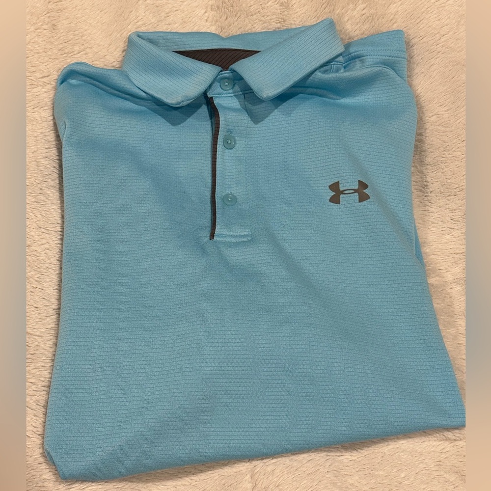Under Armour Men's Light Blue Polo Shirt
4 for $25. Make me an offer’.